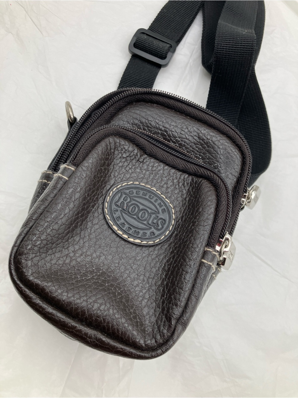 Roots Leather Mini Belt Bag with Front Pocket dark Brown Colors
